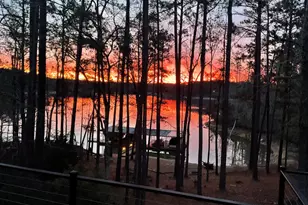 907 Patriots Point Point, McCormick, SC 29835 - Photo 3