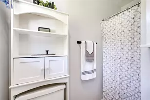 102 Peachtree St, Wrens, GA 30833 - Photo 17