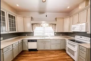 211 Railroad St, Garfield, GA 30425 - Photo 3