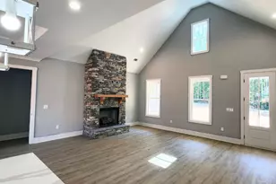 122 Terrace Cir, McCormick, SC 29835 - Photo 3