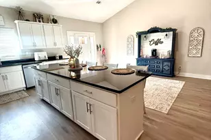 169 E Sheppard St, Stapleton, GA 30823 - Photo 5