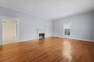 127 SW M L K Jr Dr, Crawfordville, GA 30631 - Photo 5