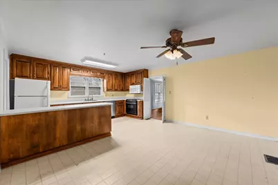 127 SW M.L.K. Jr Drive, Crawfordville, GA 30631 - Photo 11