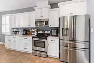 117 Meadow View Ln, Waynesboro, GA 30830 - Photo 9