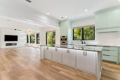 669 Arnold Lane, Saint Simons, GA 31522 - Photo 3