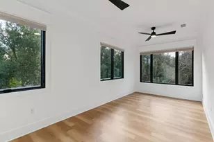 669 Arnold Ln, Saint Simons, GA 31522 - Photo 9