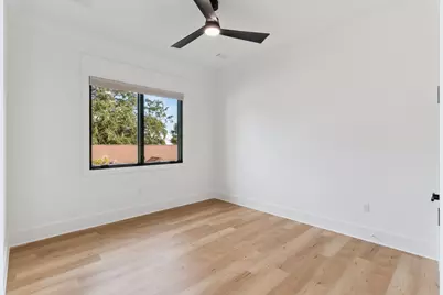 669 Arnold Lane, Saint Simons, GA 31522 - Photo 15