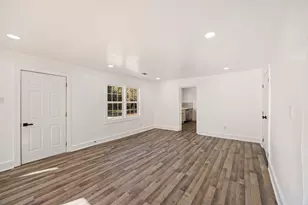 1541 Wooten Rd, Augusta, GA 30904 - Photo 11