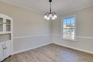 2101 Rosier Rd, Augusta, GA 30906 - Photo 13