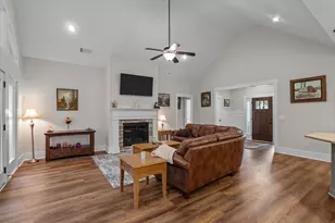 110 Evergreen Ln, McCormick, SC 29835 - Photo 11