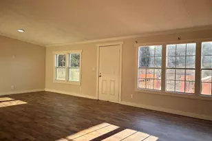 5861 Luckeys Bridge Rd, Dearing, GA 30808 - Photo 3