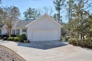 192 Memorial Dr, McCormick, SC 29835 - Photo 5