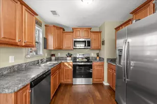 227 Brentwood Dr, Thomson, GA 30824 - Photo 11