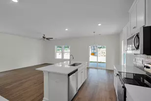 1031 Mizuno Dr, Augusta, GA 30815 - Photo 9