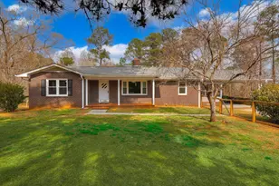 200 Peachtree St, McCormick, SC 29835 - Photo 1