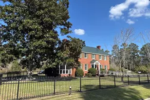 39 E Calhoun St, Wadley, GA 30477 - Photo 7