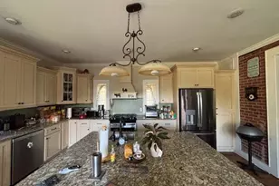 39 E Calhoun St, Wadley, GA 30477 - Photo 21