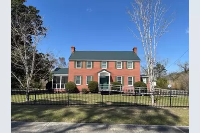 39 E Calhoun Street, Wadley, GA 30477 - Photo 1