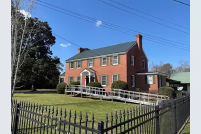 39 E Calhoun Street, Wadley, GA 30477 - Photo 11