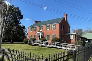 39 E Calhoun St, Wadley, GA 30477 - Photo 11