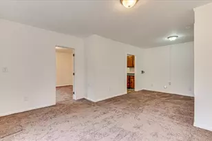 3621 Munich Dr, Augusta, GA 30906 - Photo 7