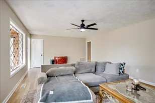 2372 Courtney Cir, Augusta, GA 30906 - Photo 9