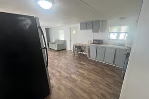 625 Allen St, Swainsboro, GA 30401 - Photo 3