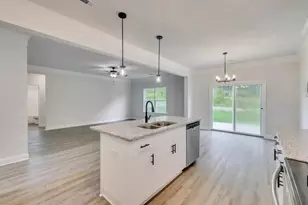 1690 N Pine Ridge Dr, Hephzibah, GA 30815 - Photo 11