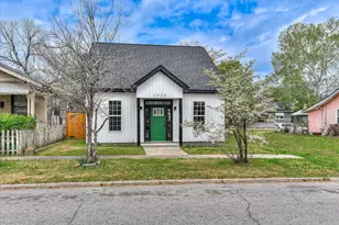 1735 Jenkins St, Augusta, GA 30904 - Photo 3