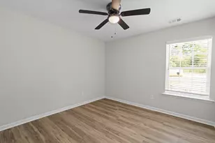 631 Clary St, Thomson, GA 30824 - Photo 31