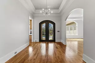 607 W Lake Cir, Martinez, GA 30907 - Photo 5