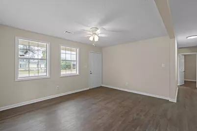 2409 Bell Avenue, Hephzibah, GA 30815 - Photo 11