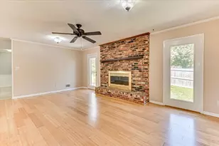 160 Creekview Cir, Martinez, GA 30907 - Photo 7