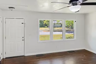 1909 Melrose Dr, Augusta, GA 30906 - Photo 5