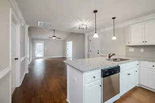 1043 Wildlife Cir, North Augusta, SC 29860 - Photo 9