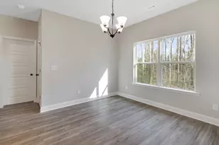 1660 N Pine Ridge Dr, Hephzibah, GA 30815 - Photo 17