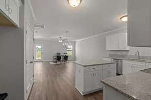 1016 Rosendale Dr, Hephzibah, GA 30815 - Photo 5