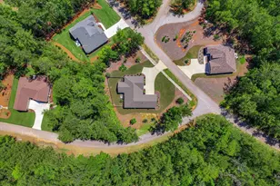 128 Crescent Dr, McCormick, SC 29835 - Photo 13