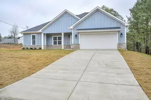 4358 Creekview Dr, Hephzibah, GA 30815 - Photo 3