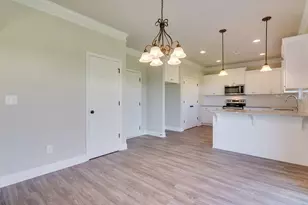 1056 Burlington Dr, Augusta, GA 30909 - Photo 7