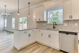 1056 Burlington Dr, Augusta, GA 30909 - Photo 23