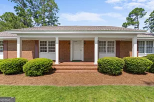 821 Harvey St, Millen, GA 30442 - Photo 7