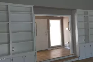 3075 Walton Wy, Augusta, GA 30909 - Photo 9