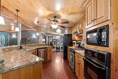 8010 Lakeside Drive, Appling, GA 30802 - Photo 15