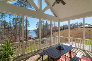 137 Memorial Dr, McCormick, SC 29835 - Photo 5