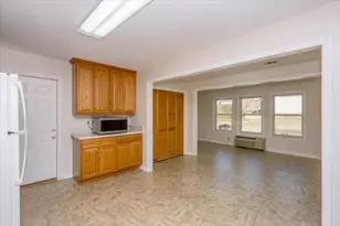2145 Hillsinger Rd, Augusta, GA 30904 - Photo 15
