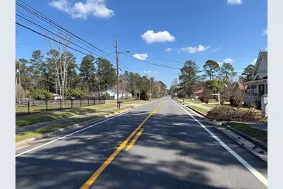 39 E Calhoun Street, Wadley, GA 30477 - Photo 5