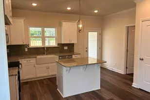 8902 Snelling Dr, Aiken, SC 29803 - Photo 5