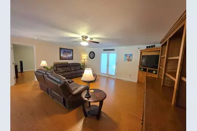 335 W Sheppard Street, Stapleton, GA 30823 - Photo 7
