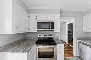 303 Stagecoach Way, Martinez, GA 30907 - Photo 13